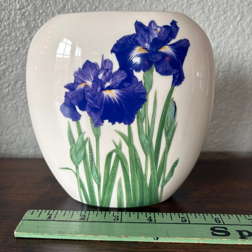 Yamaji Mid‎ Century Japan Iris Floral Porcelain Vase Blue Botanical Style